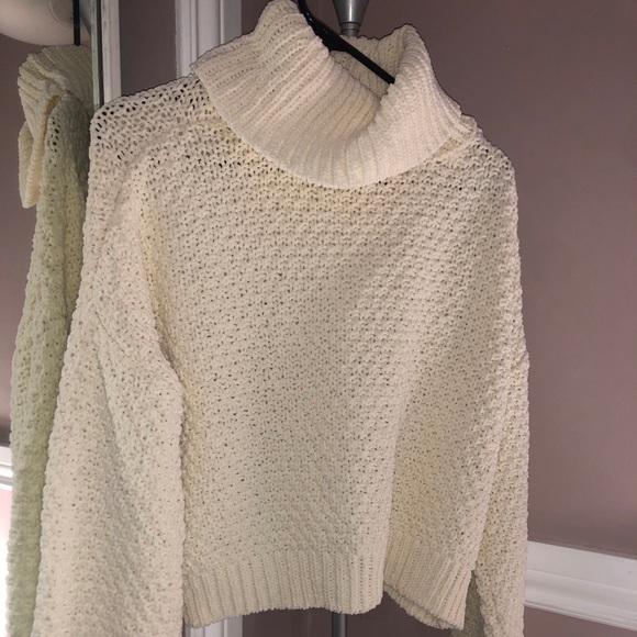 Knit sweater - Picture 1 of 4
